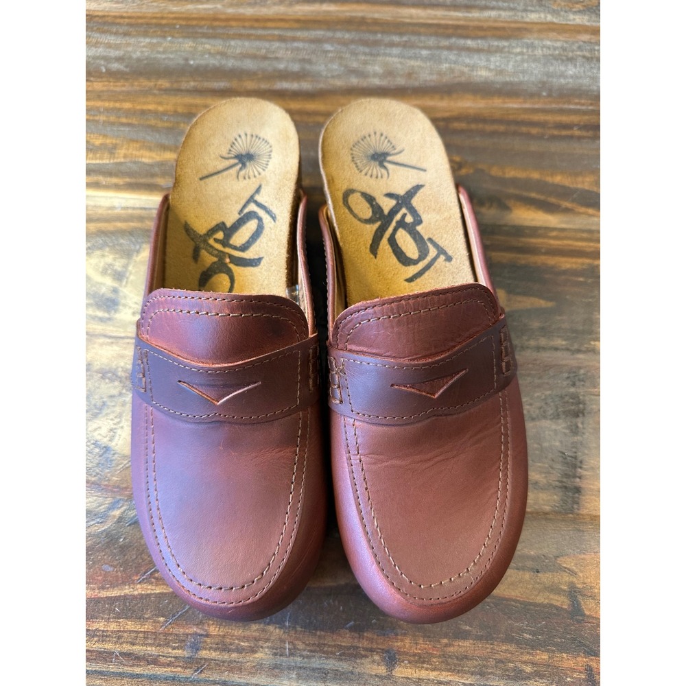 OTBT Homage Red/Brown Leather Penny Loafer Mule‎ Clogs Women Size 6.5 - Picture 3 of 10